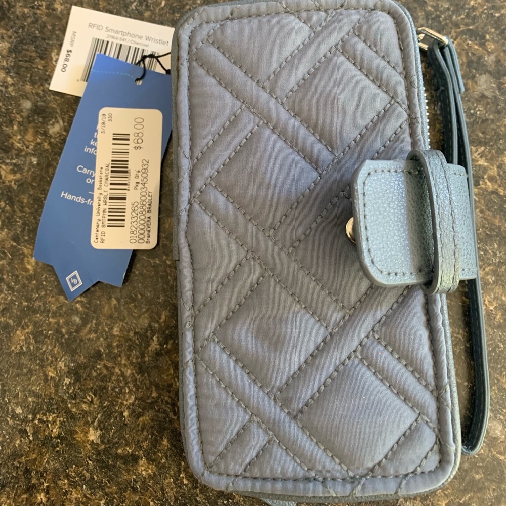 RFID smartphone wristlet